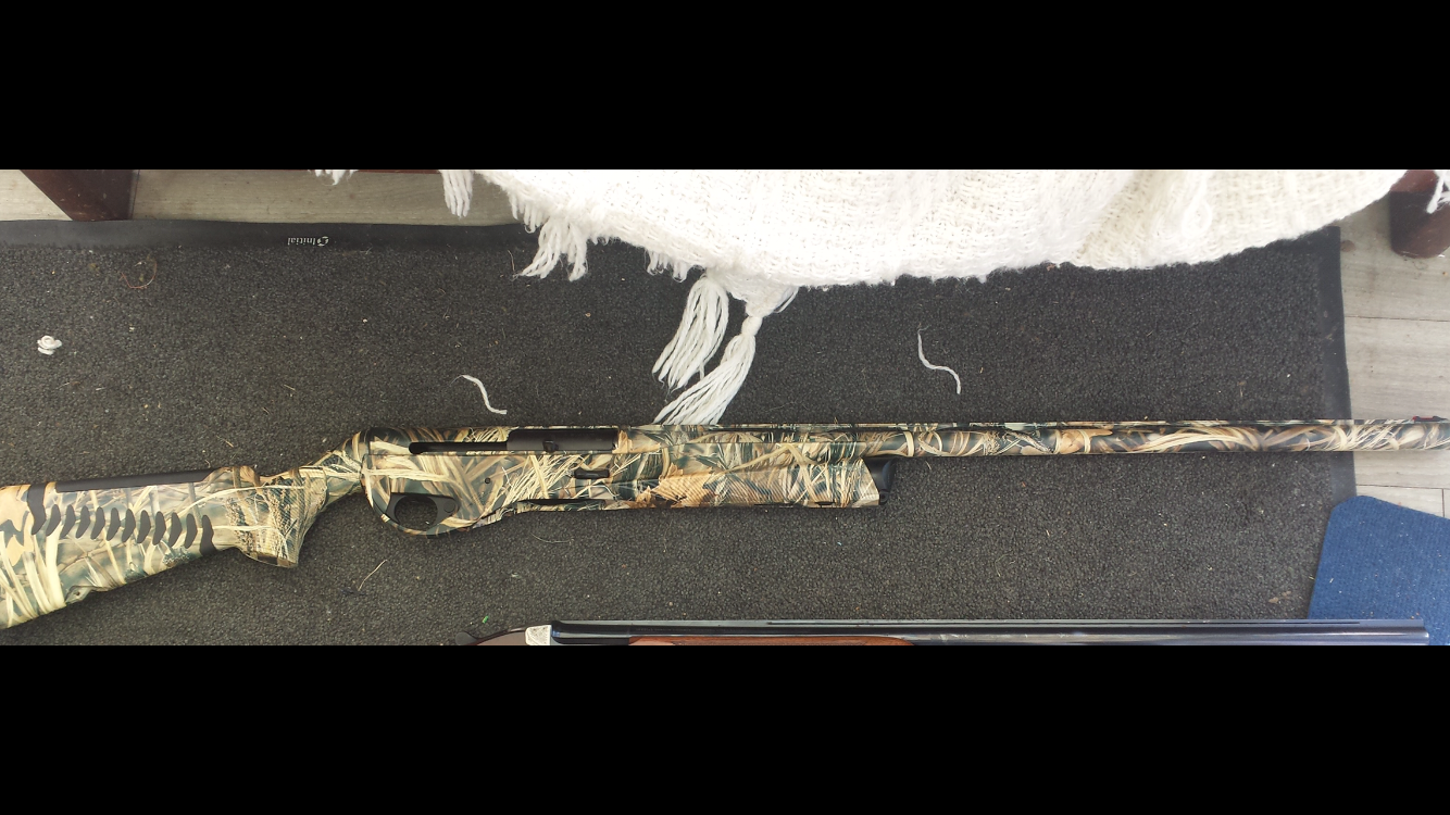 12G Benelli Vinci max 4 camo