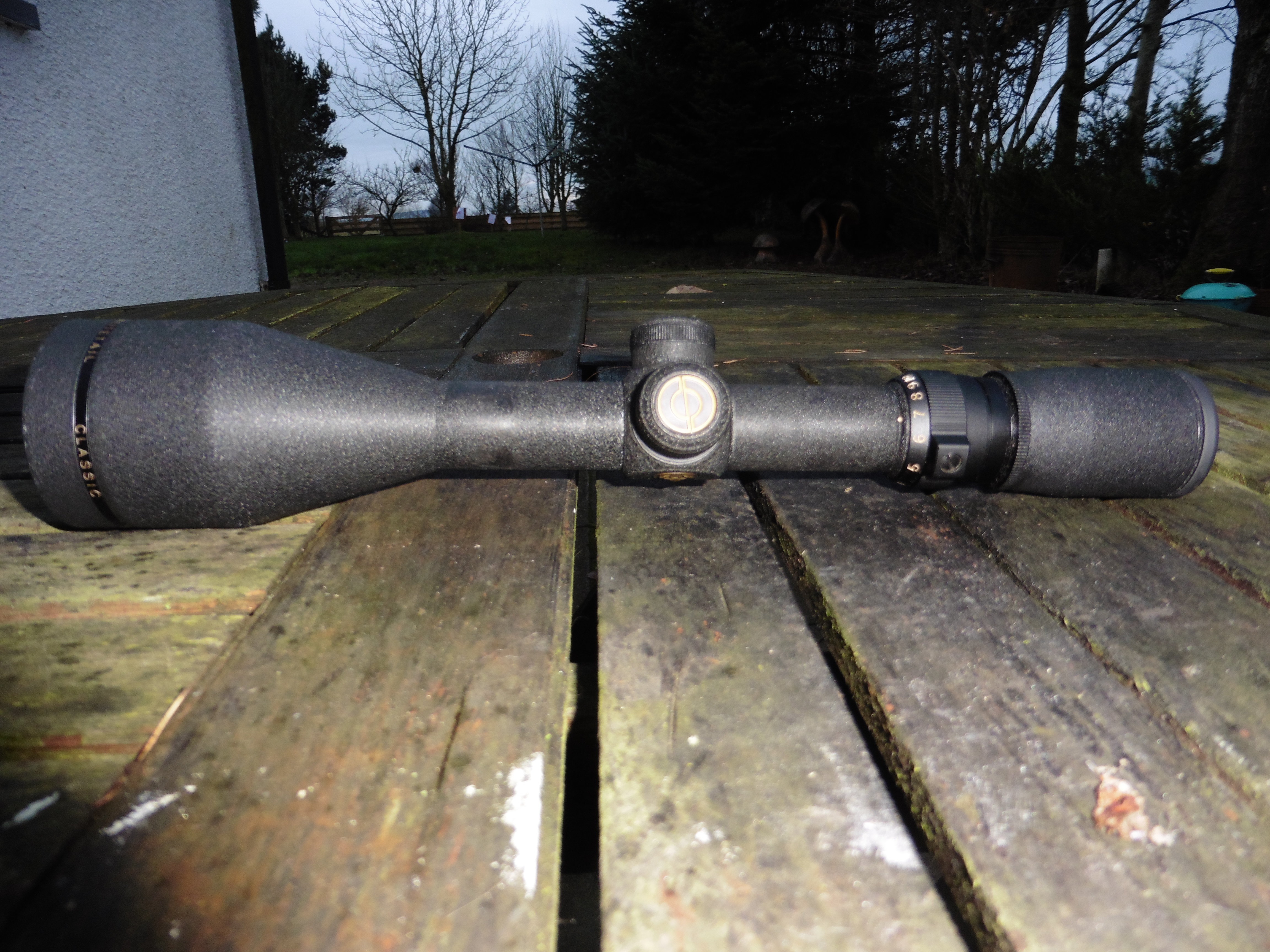 simmons white tail classic