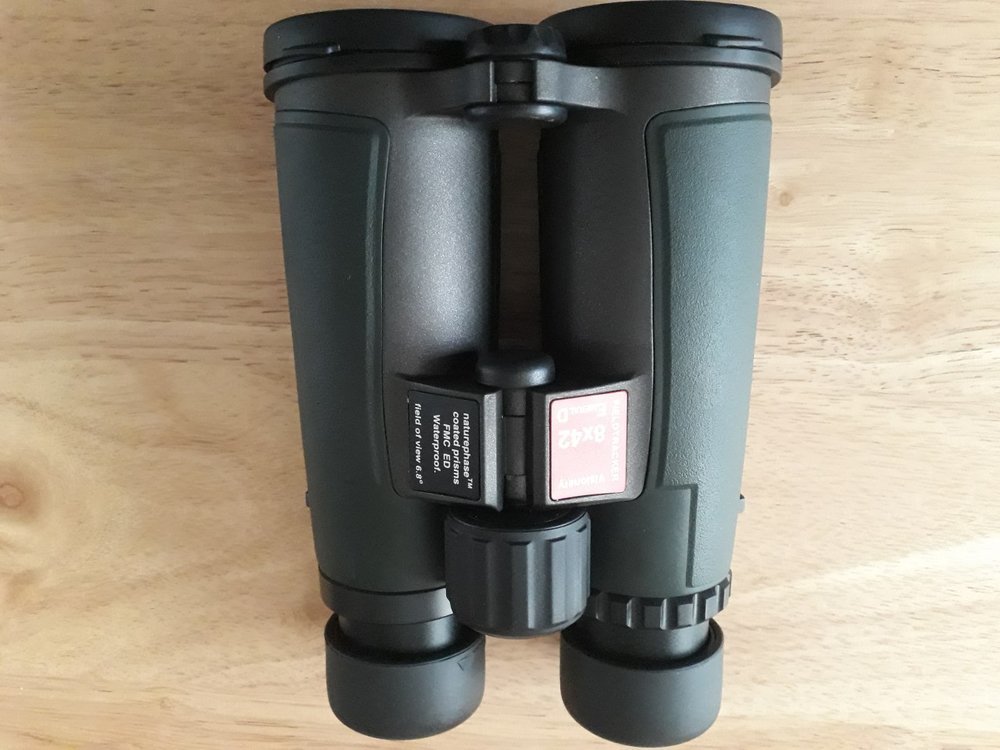 Visionary Fieldtracker 8x42 ED binoculars﻿,brand new