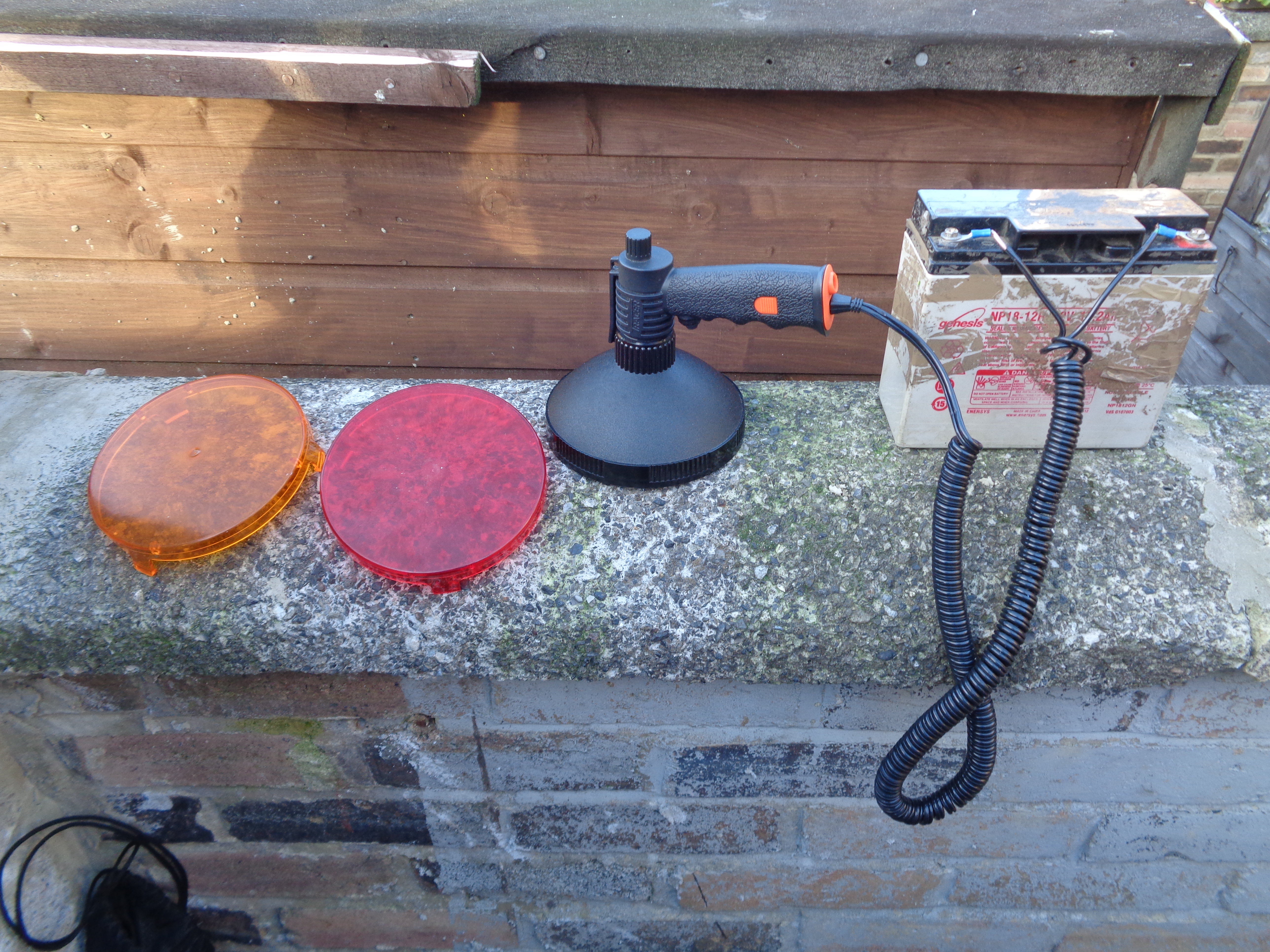 tracer lamp and battery