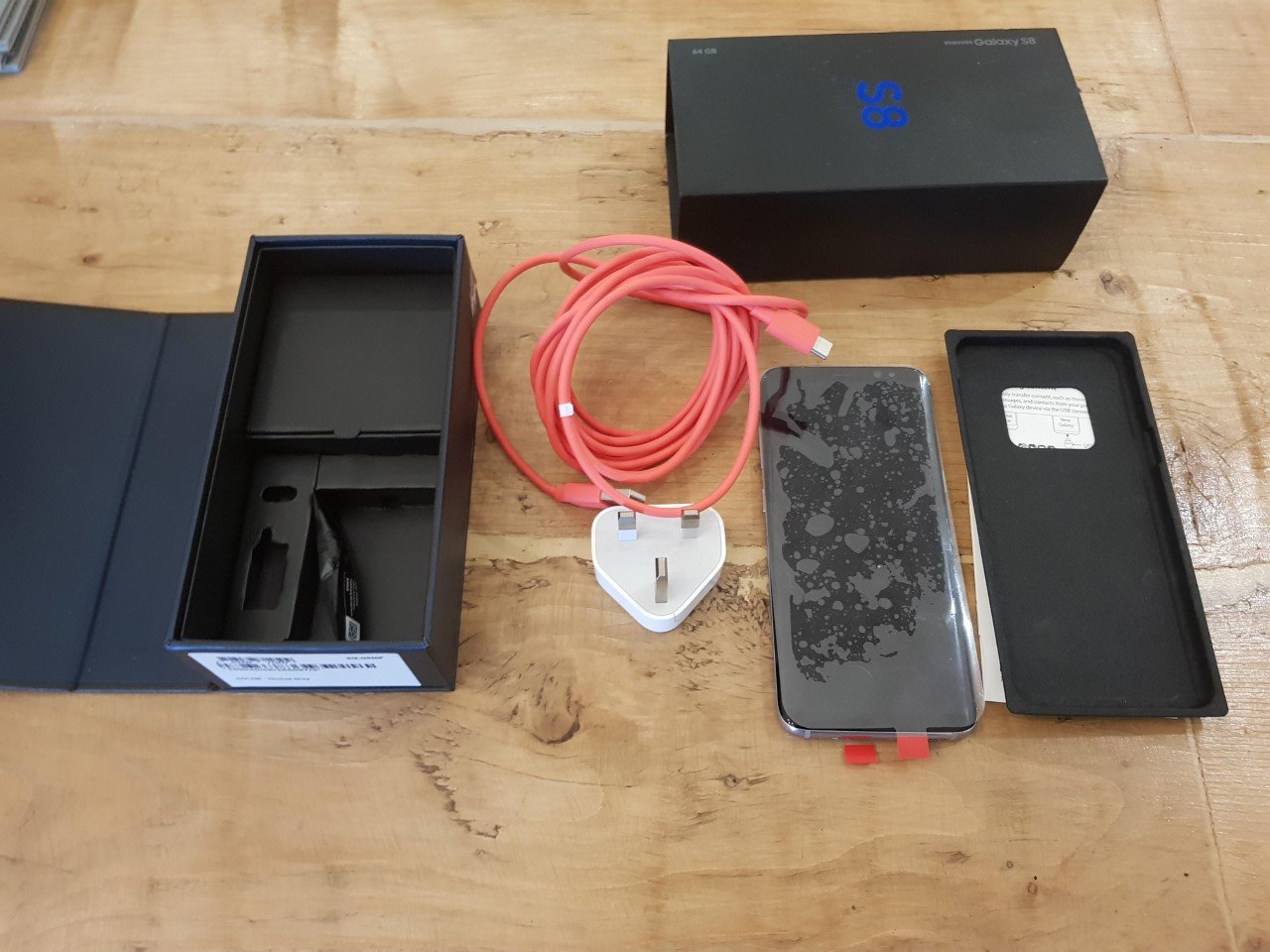 Boxed unlocked Samsung S8 immaculate