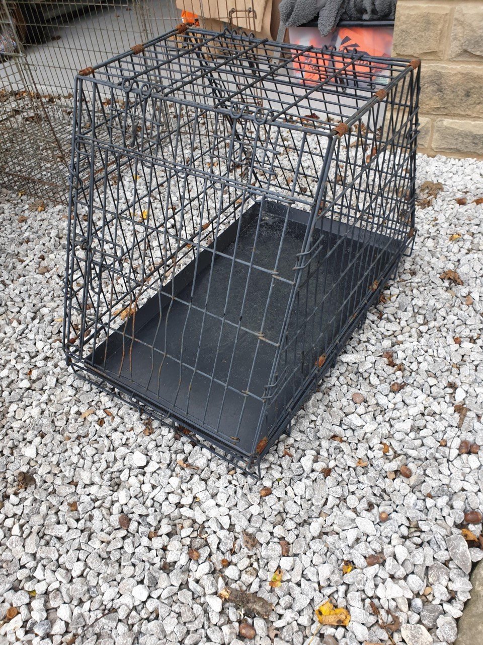 Sloping front dog cage FREE for collection