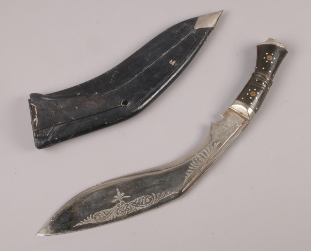 Ghurkha Knife in Sheath